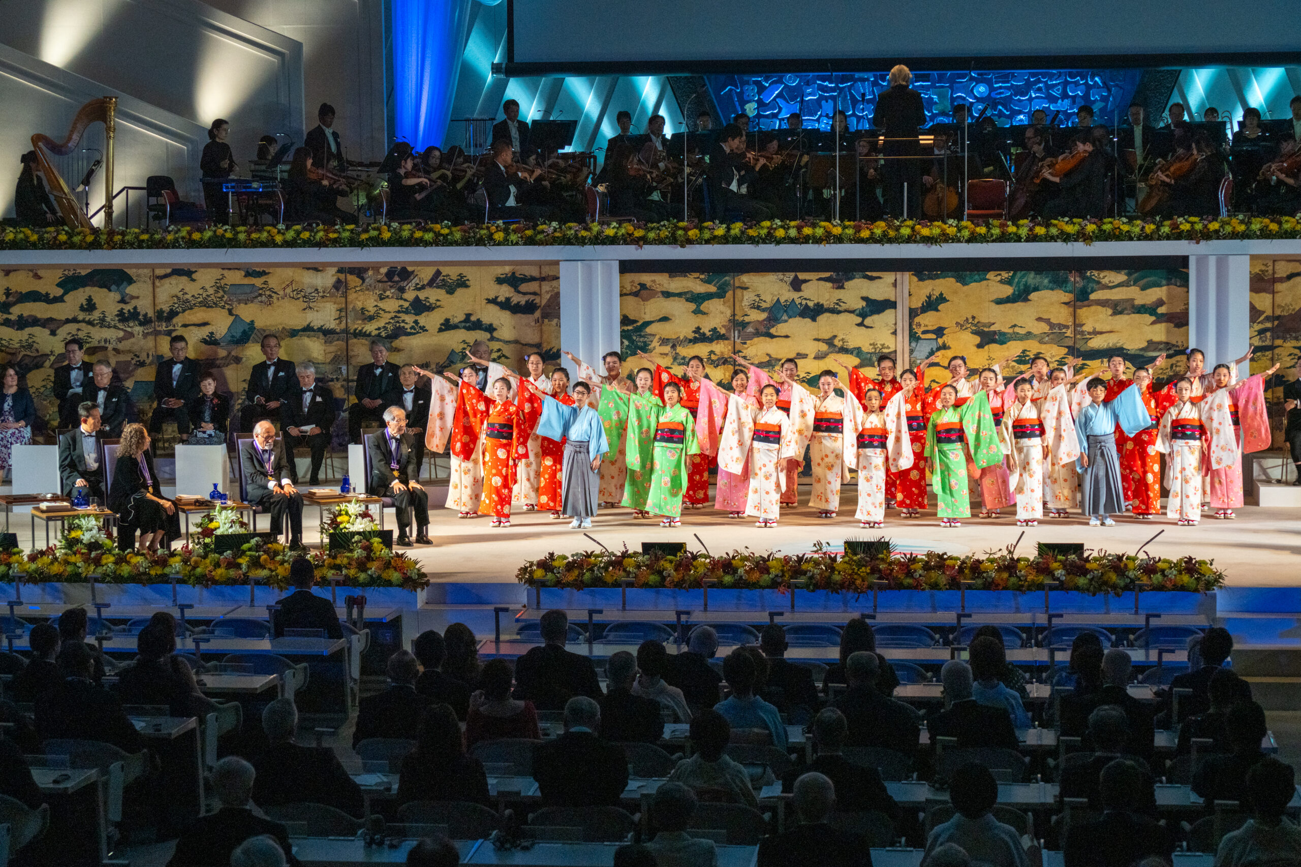 写真：京都聖母学院小学校合唱団